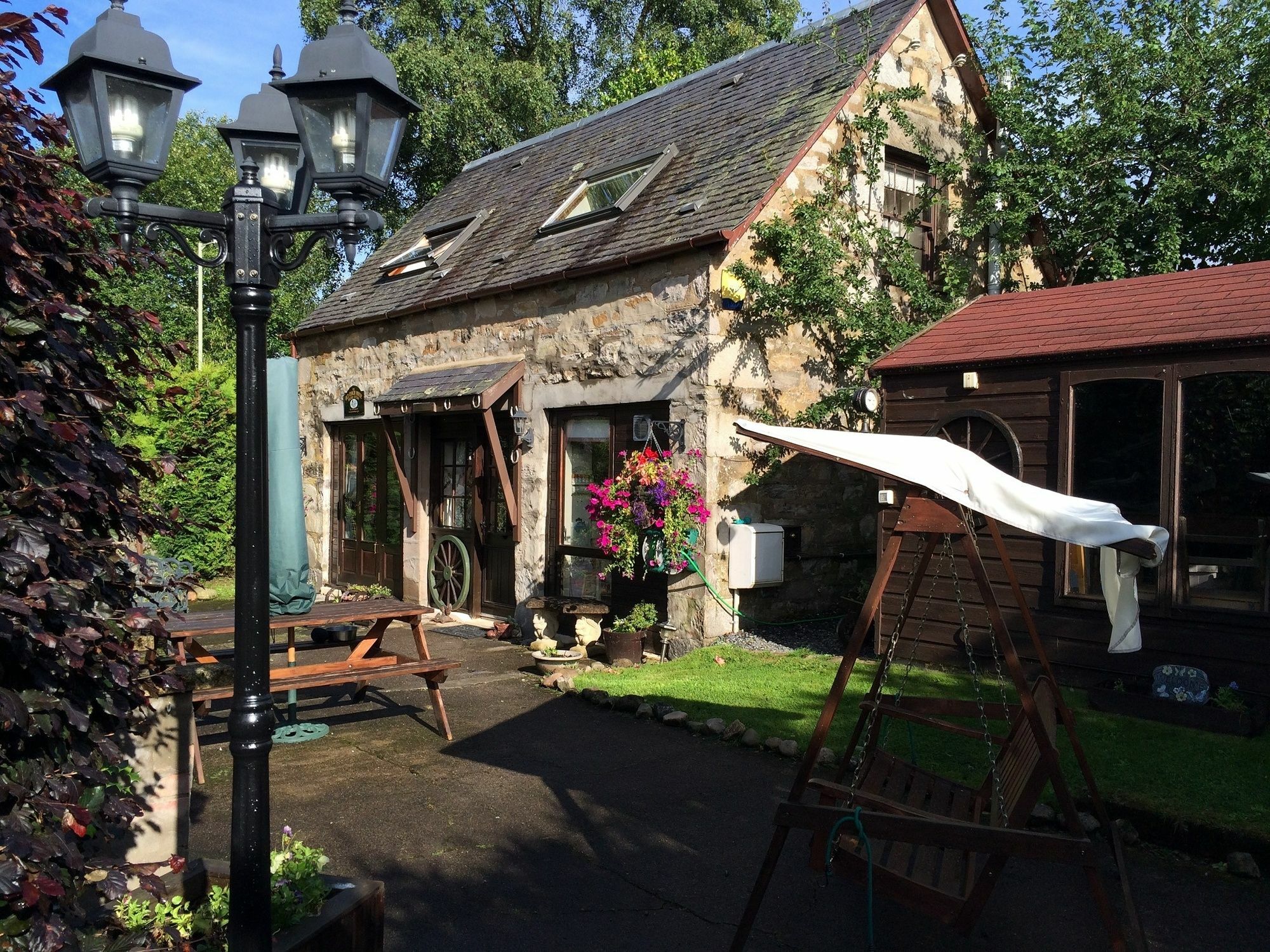 The Old Coach House Villa Pitlochry Exterior photo